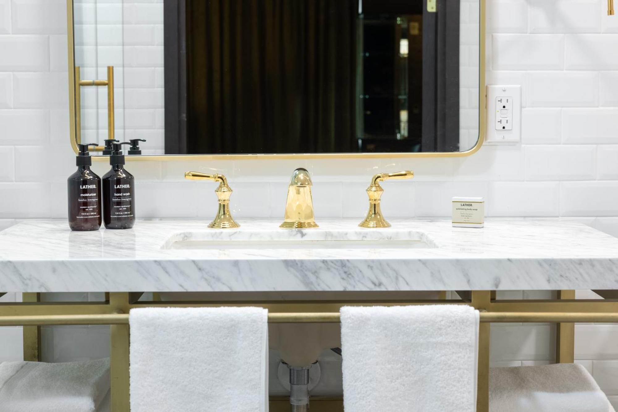 Whisky Hotel Лос-Анджелес Экстерьер фото